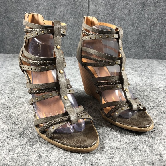 Crown Vintage Shoes - Crown Vintage Sandals Womens Size 10 Taupe Gladiator Wedge Studded Braided